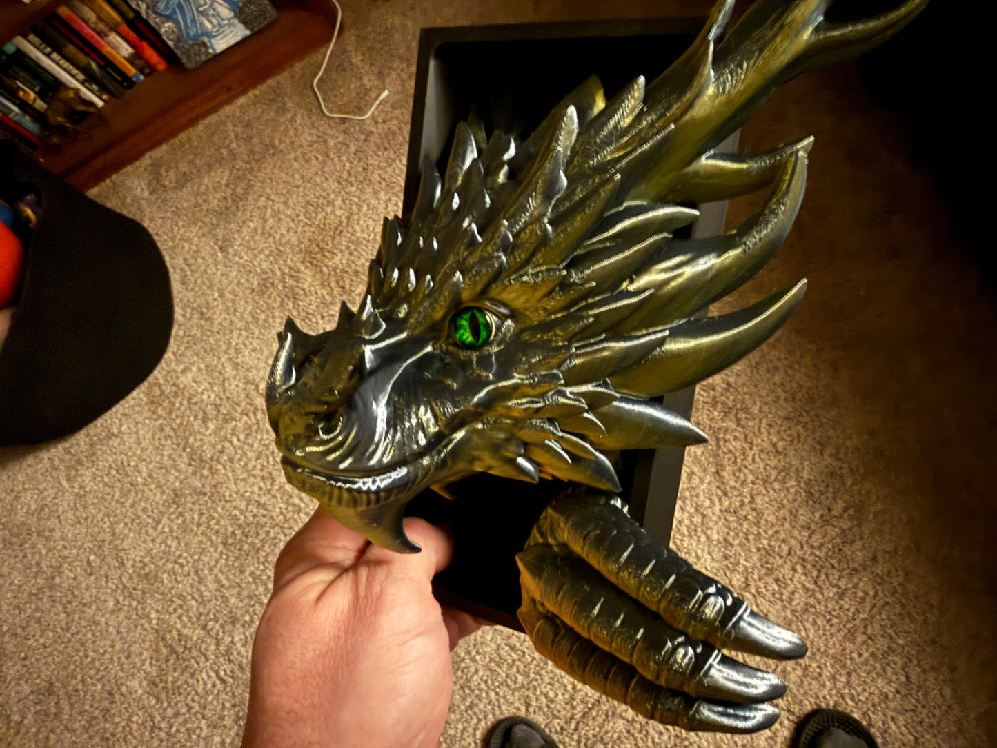 Spine Guard Dragon Book Nook