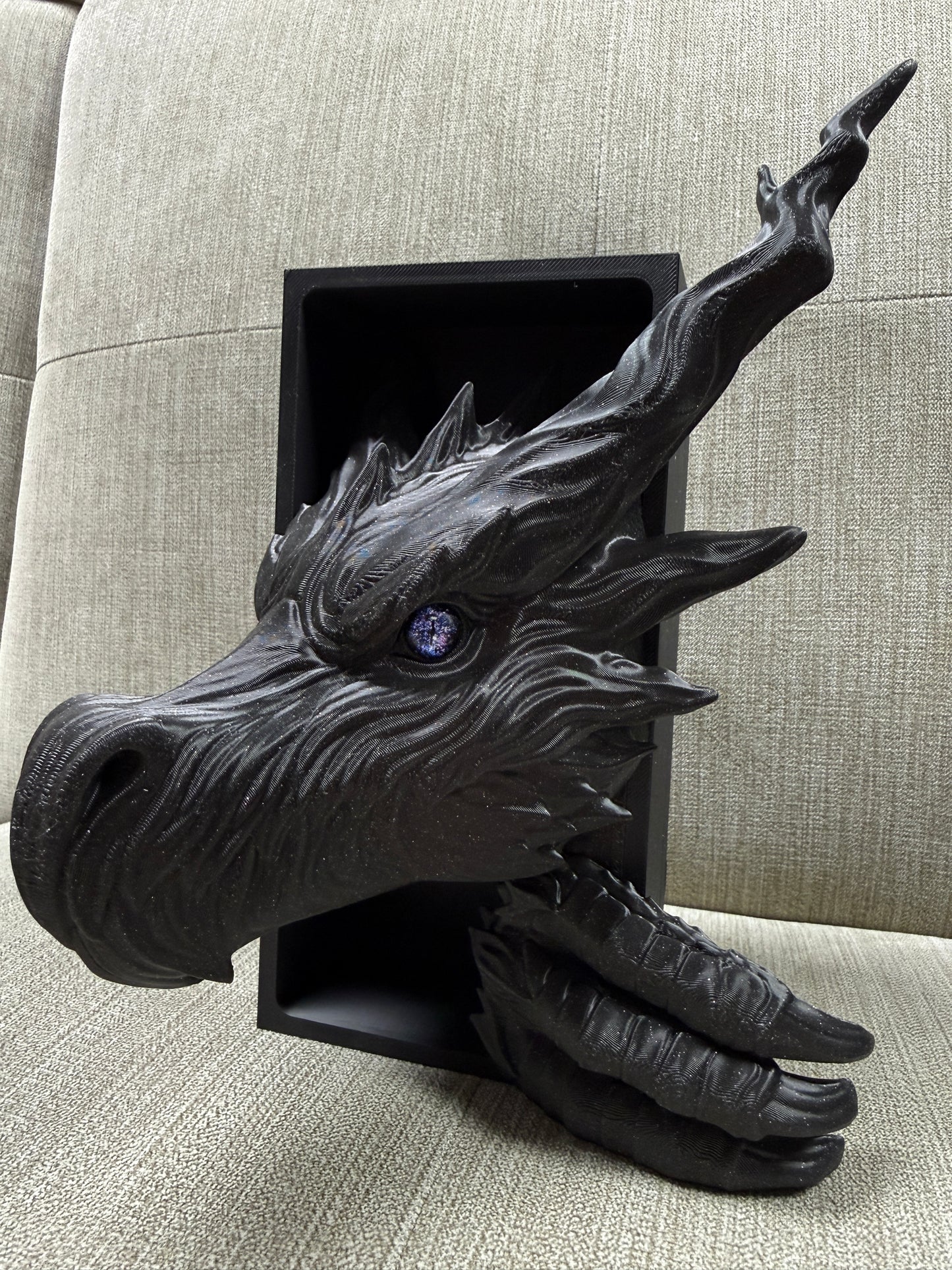 Shadow Dragon Book Nook